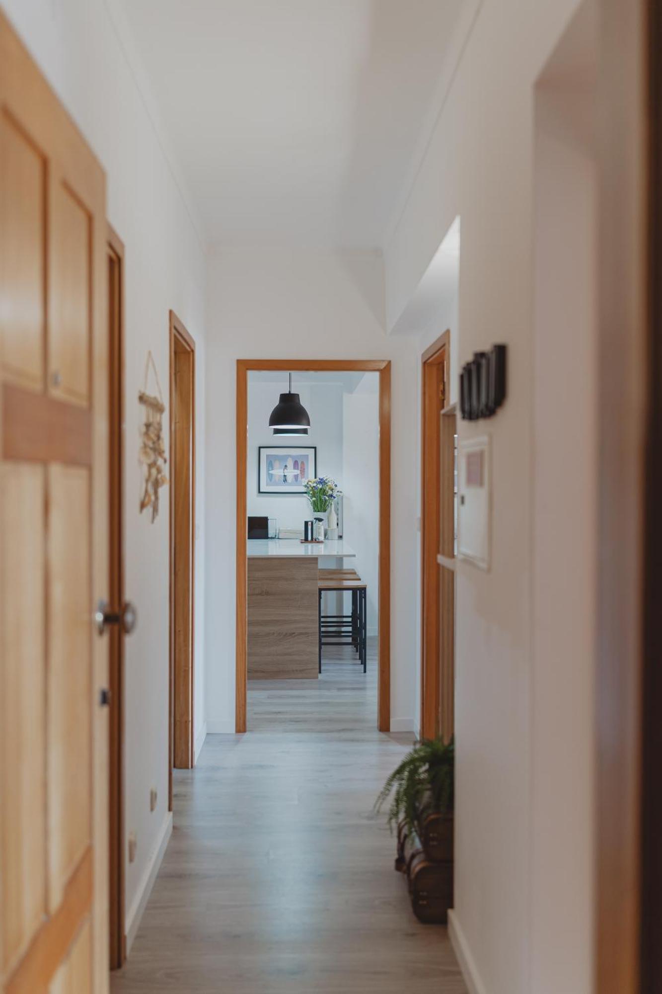 Surf Guesthouse - 7Min Walk To The Beach Патайас Екстериор снимка